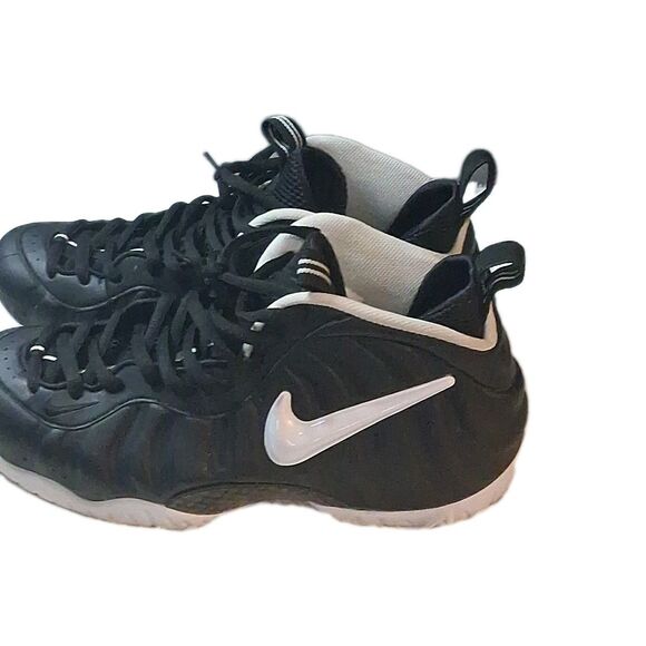 Nike Air Foamposite Pro Dr. Doom (2016) - Size 11.5 - 624041 006 main image 8